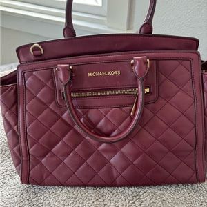 Michael Kors | Burgundy Quilted Selma Bag